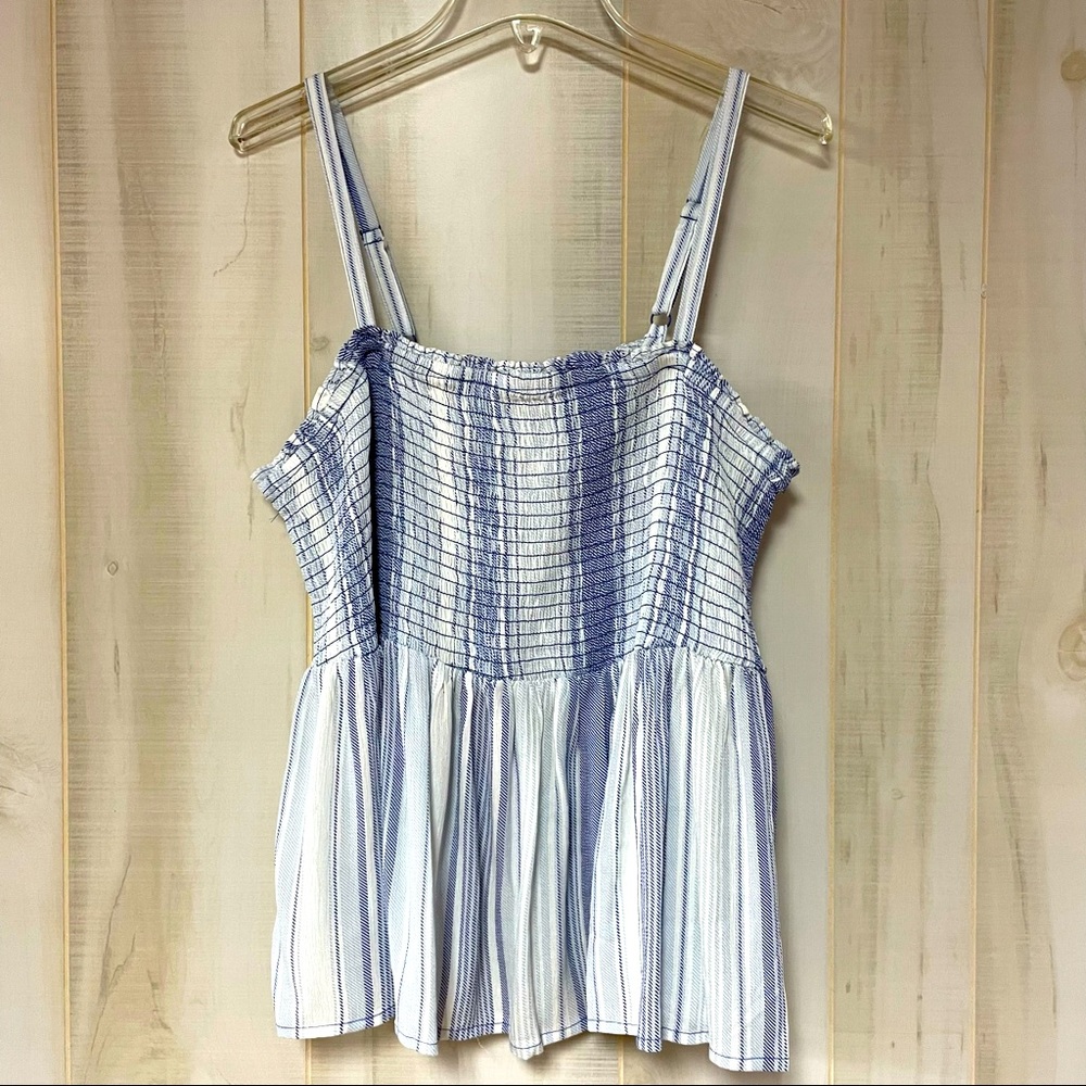 Torrid Blue White Stripe Smocked Top Sz 1 - Picture 2 of 7